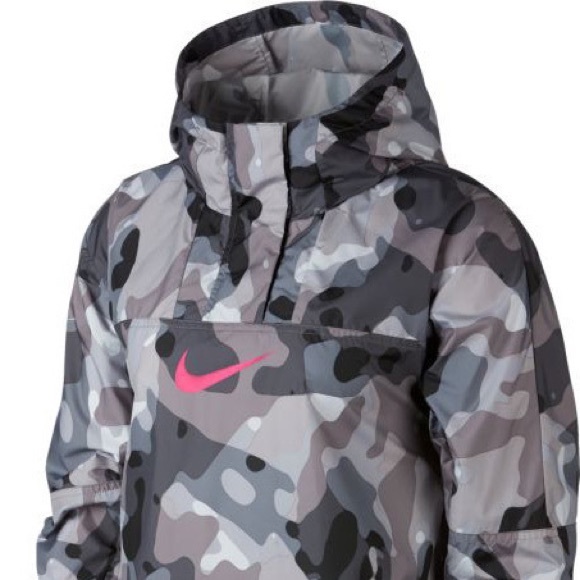 NWT Nike windbreaker - Picture 3 of 6